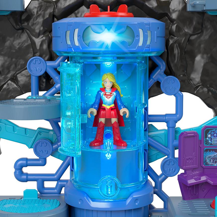Figura Fisher Price Dc Super Friends Supergirl Tai Loy