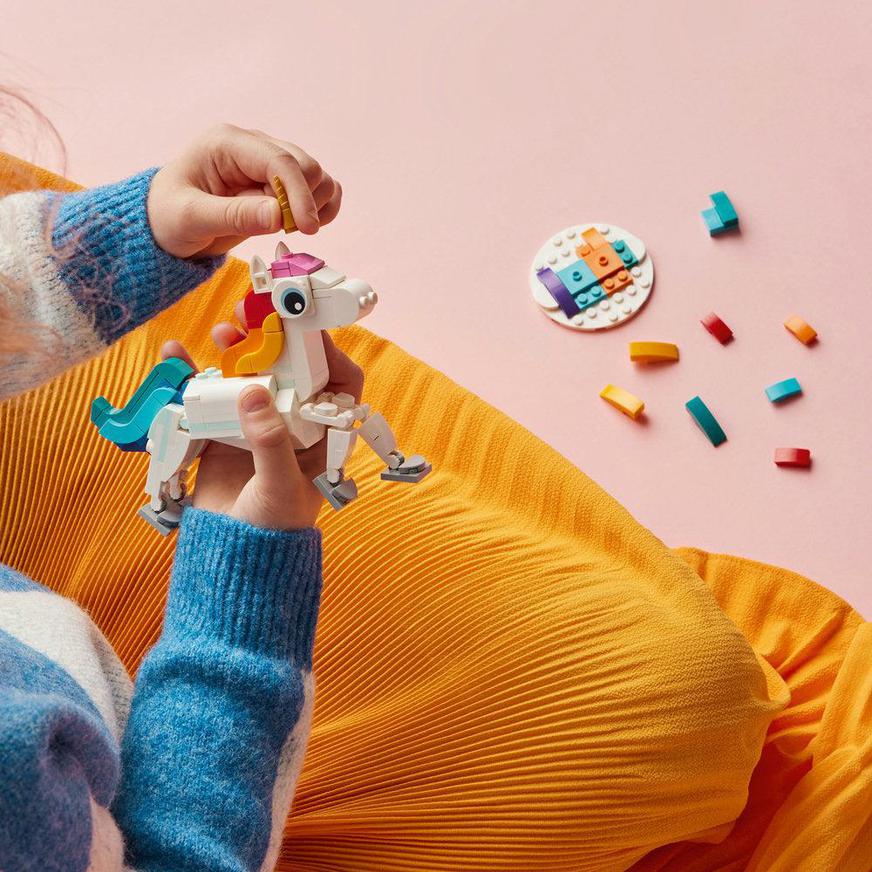 Juguete de Construcción Lego Unicornio Mágico Tai Loy